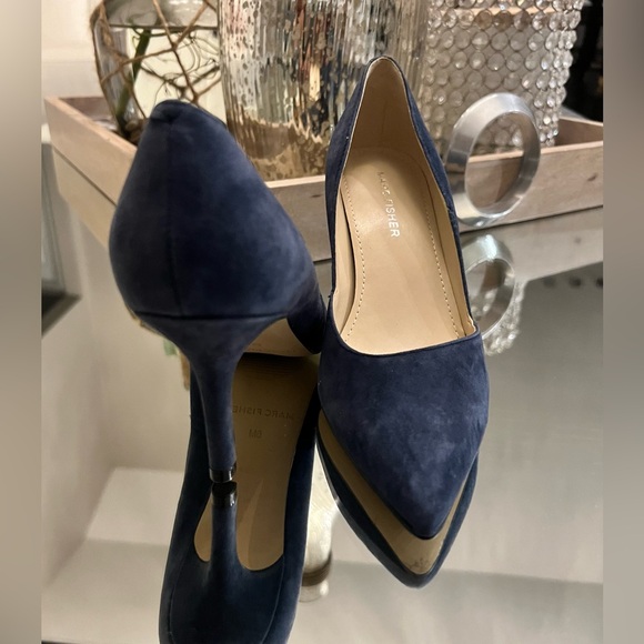 MARC FISHER-Navy blue suede heels - Picture 3 of 5